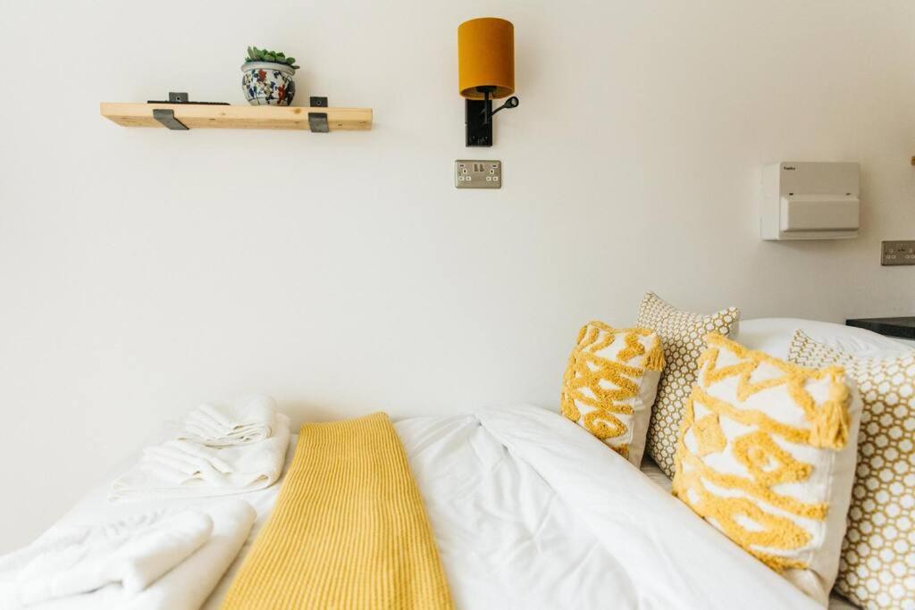Carmen Eco-Pod / Treehouse, Close To Cabot Circus Bristol Extérieur photo
